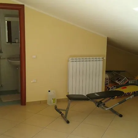 Emerald Apartment *