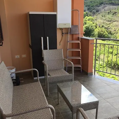 Emerald Apartment Mandatoriccio Marina